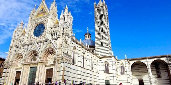 Alla scoperta della Toscana: passeggiare a Siena Alla scoperta della Toscana: passeggiare a Siena